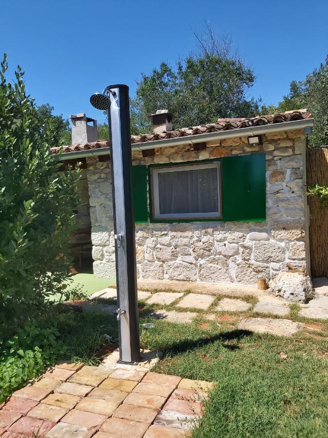 House With A Parking Space - 21620 Vakantiehuis *